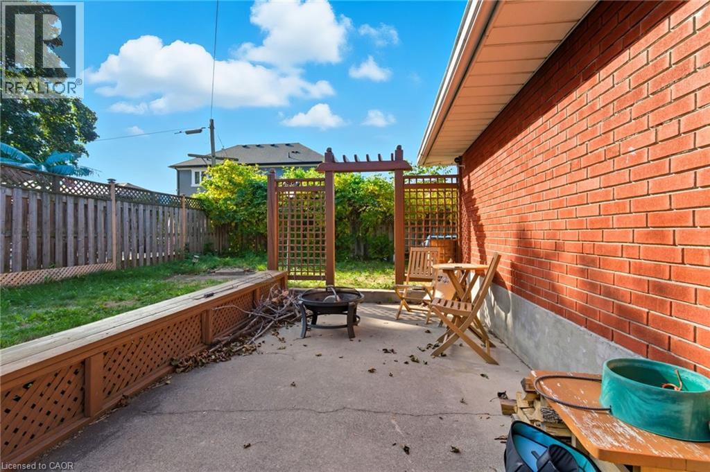 67 Lakeside Drive, Grimsby, Ontario  L3M 2L3 - Photo 39 - 40778190