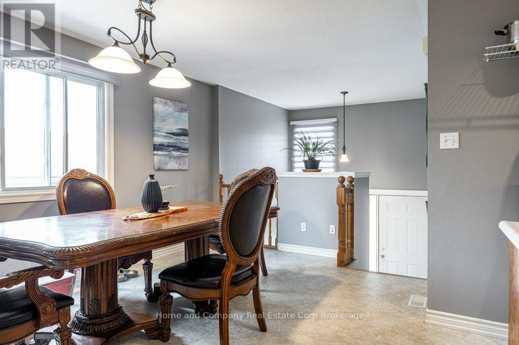 127 Walsh Crescent, Stratford, Ontario  N5A 7X7 - Photo 24 - X12934540