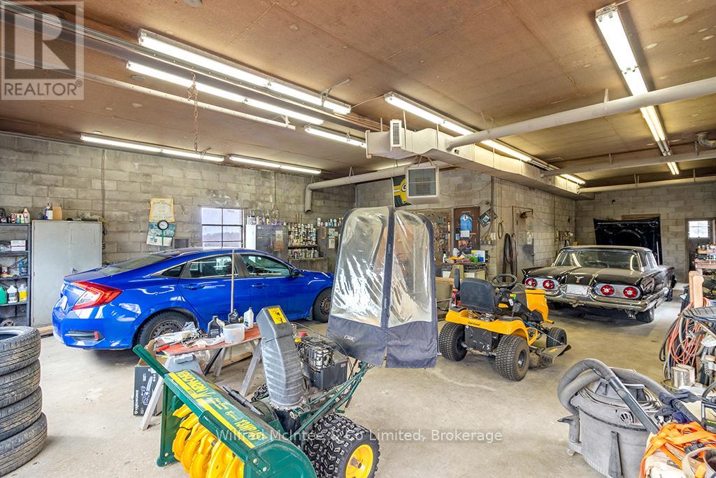 401395 Grey Rd 4, West Grey, Ontario  N4N 3B8 - Photo 36 - X12934582