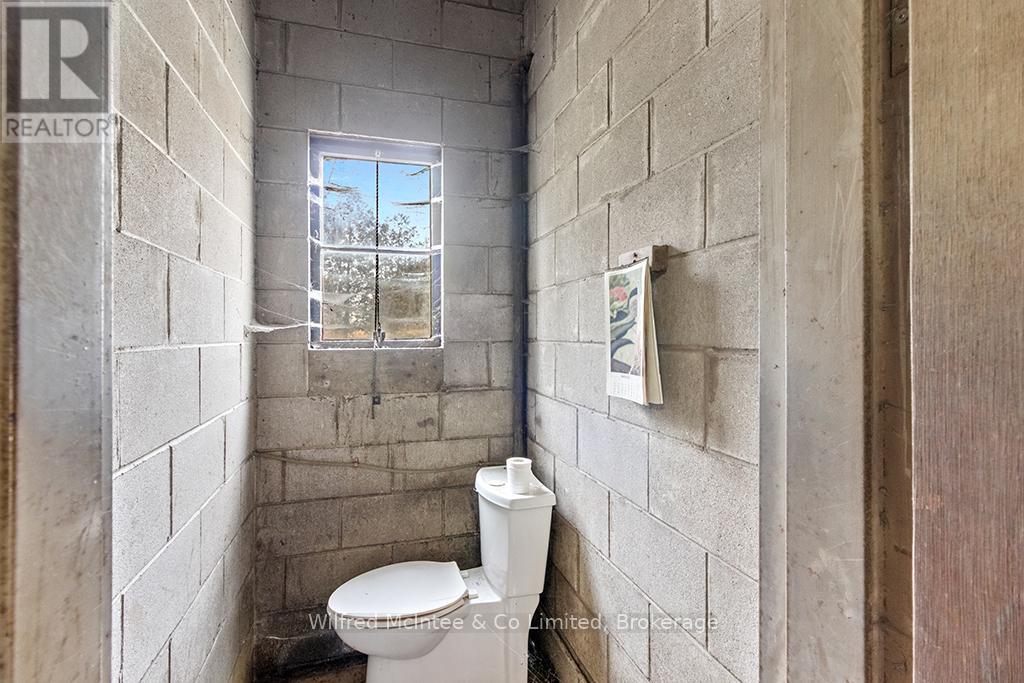 401395 Grey Rd 4, West Grey, Ontario  N4N 3B8 - Photo 39 - X12934582