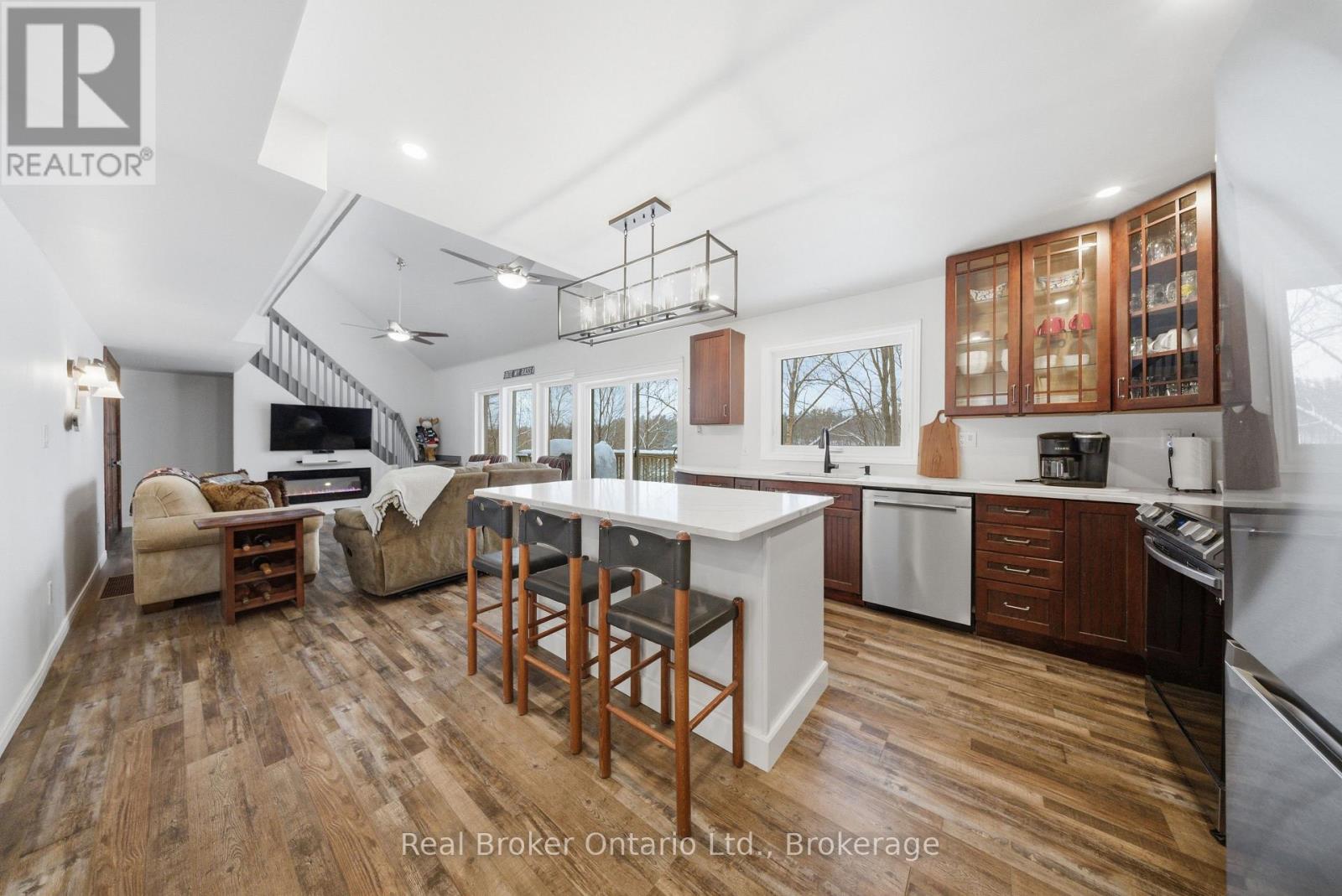 135 Camp Lane, Tweed, Ontario  K0K 3J0 - Photo 12 - X12934646