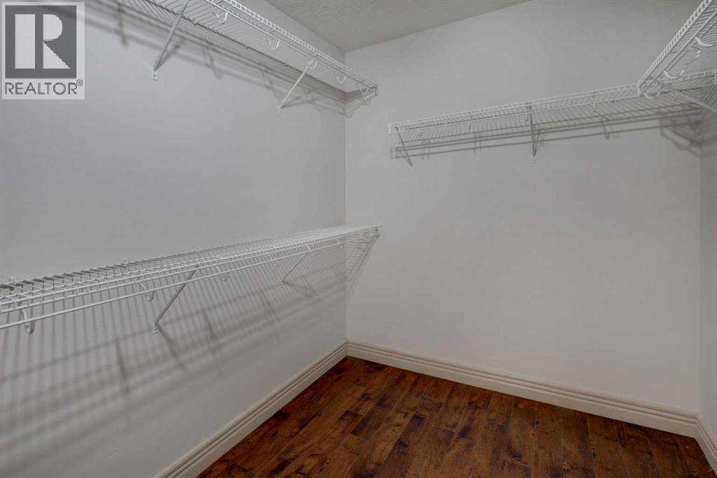 112 Cougarstone Manor Sw, Calgary, Alberta  T3H 5N4 - Photo 20 - A2261850