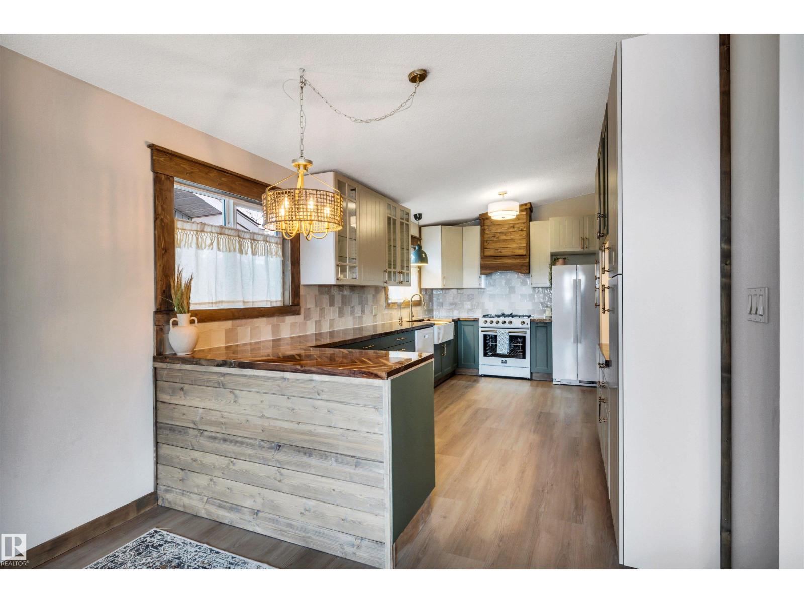 5209 45 Av, Vegreville, Alberta  T9C 1A2 - Photo 10 - E4478493