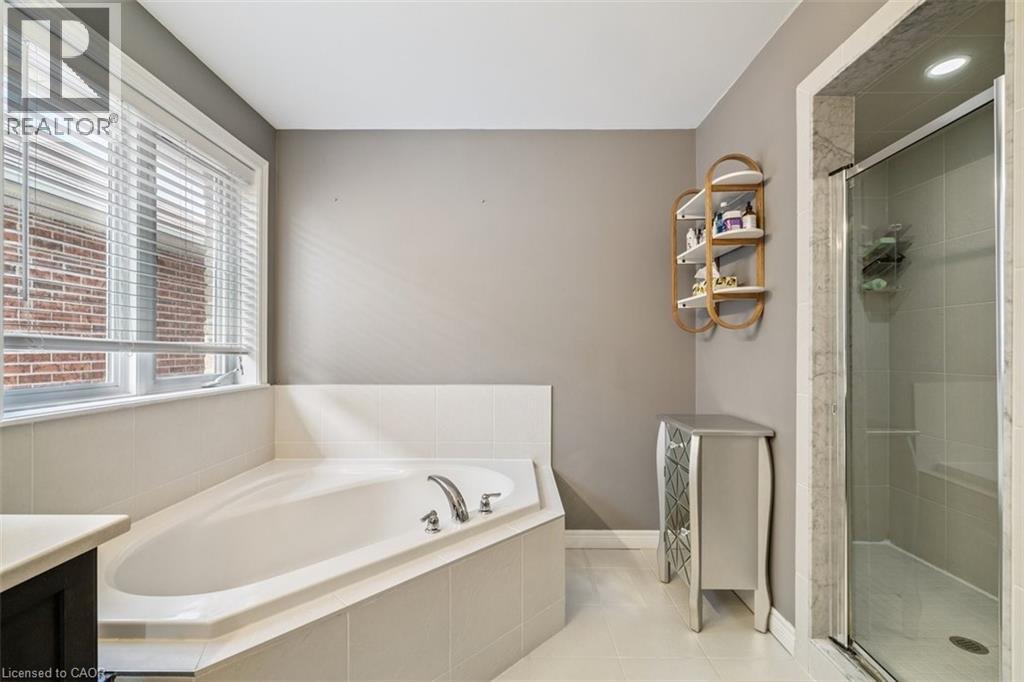 77 Peach Tree Lane, Grimsby, Ontario  L3M 0C1 - Photo 25 - 40815369