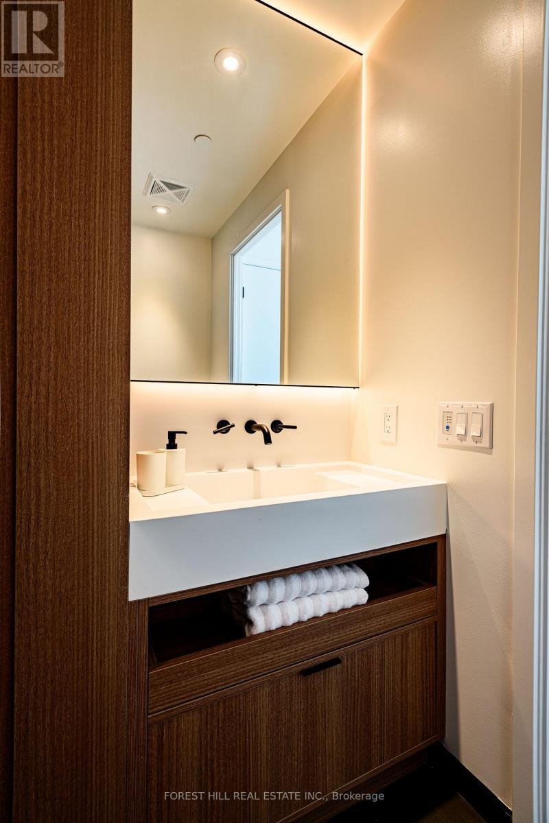 3204 - 55 CHARLES STREET E Toronto (Church-Yonge Corridor), ON M4Y 1S9