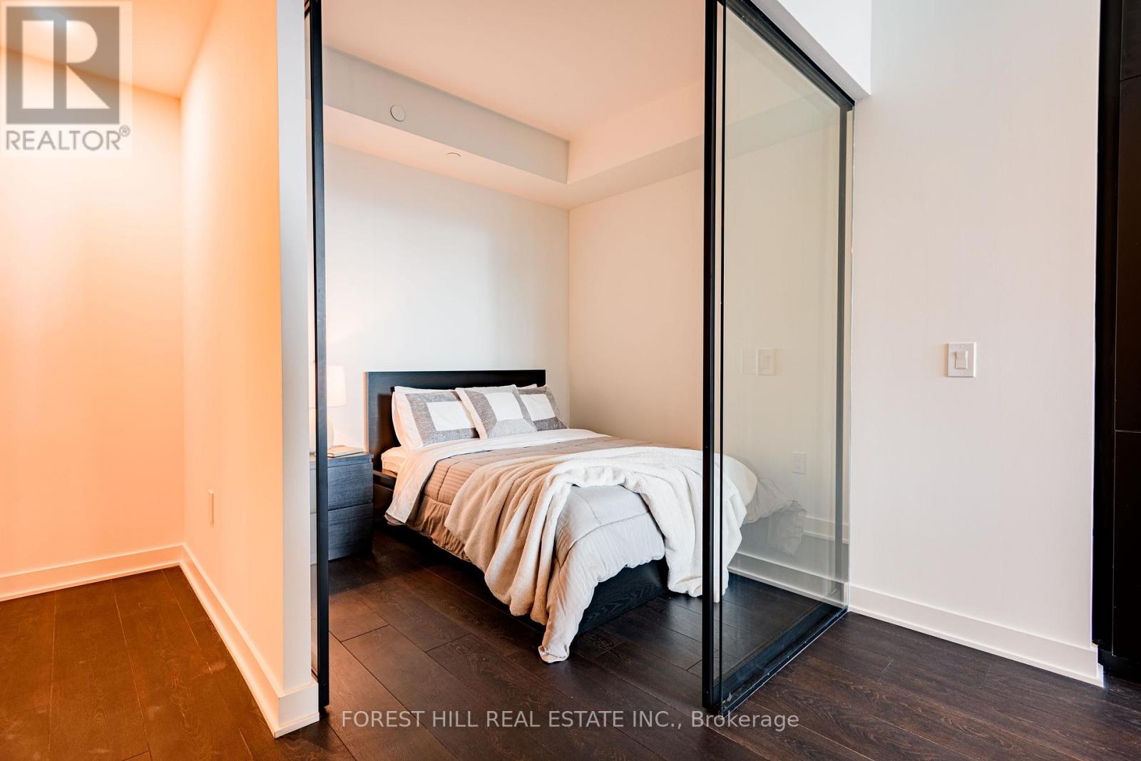 3204 - 55 Charles Street E, Toronto, Ontario  M4Y 1S9 - Photo 26 - C12723890