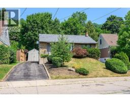 28 MARION Crescent, Dundas, Ontario