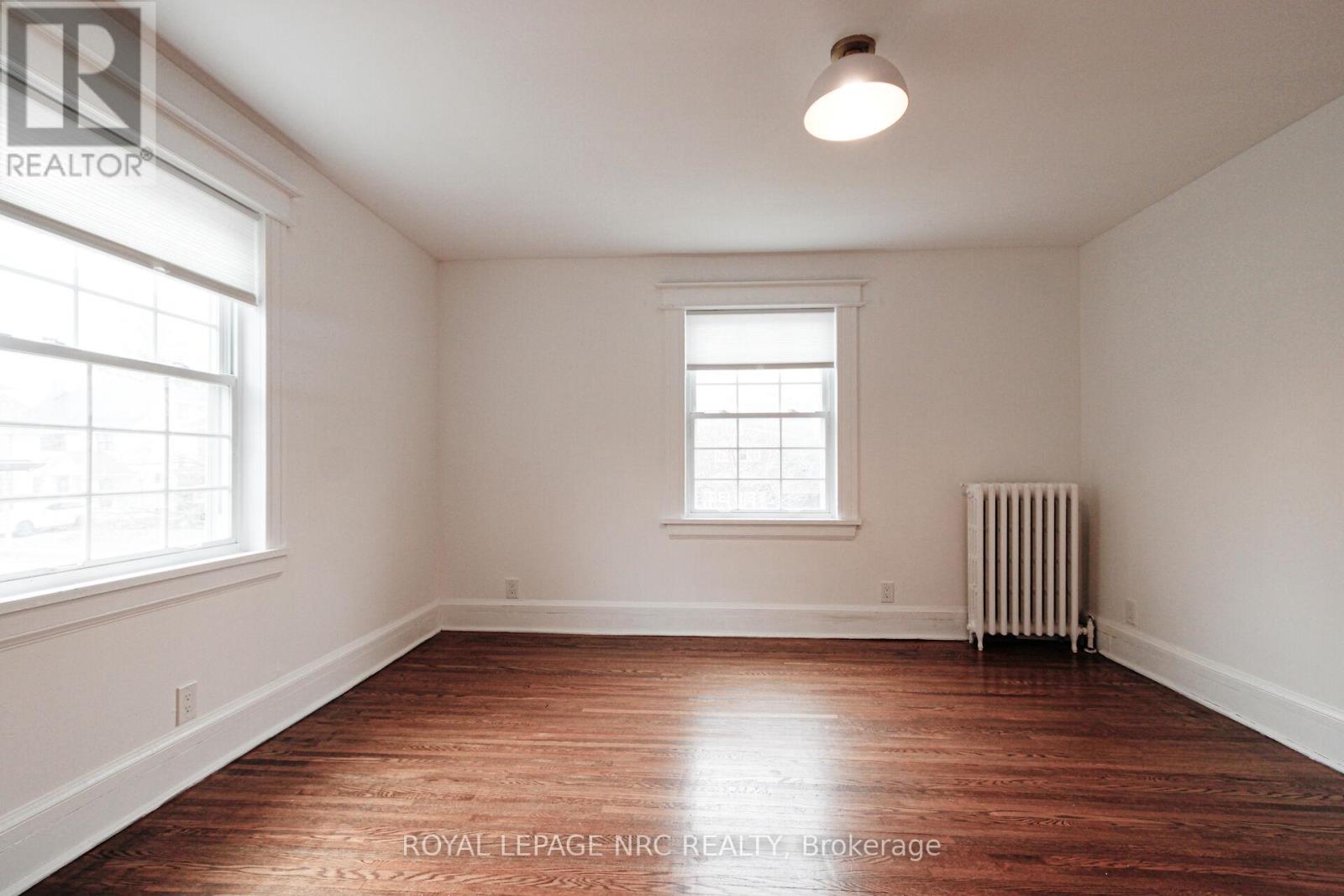 15 South Drive S, St. Catharines, Ontario  L2R 4T9 - Photo 14 - X12934542