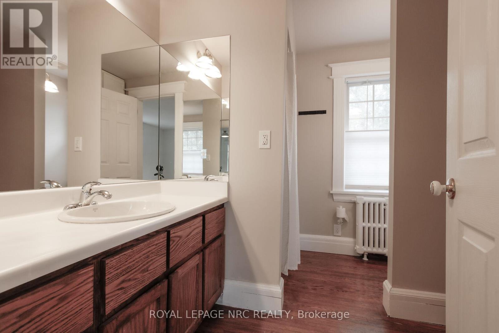 15 South Drive S, St. Catharines, Ontario  L2R 4T9 - Photo 15 - X12934542