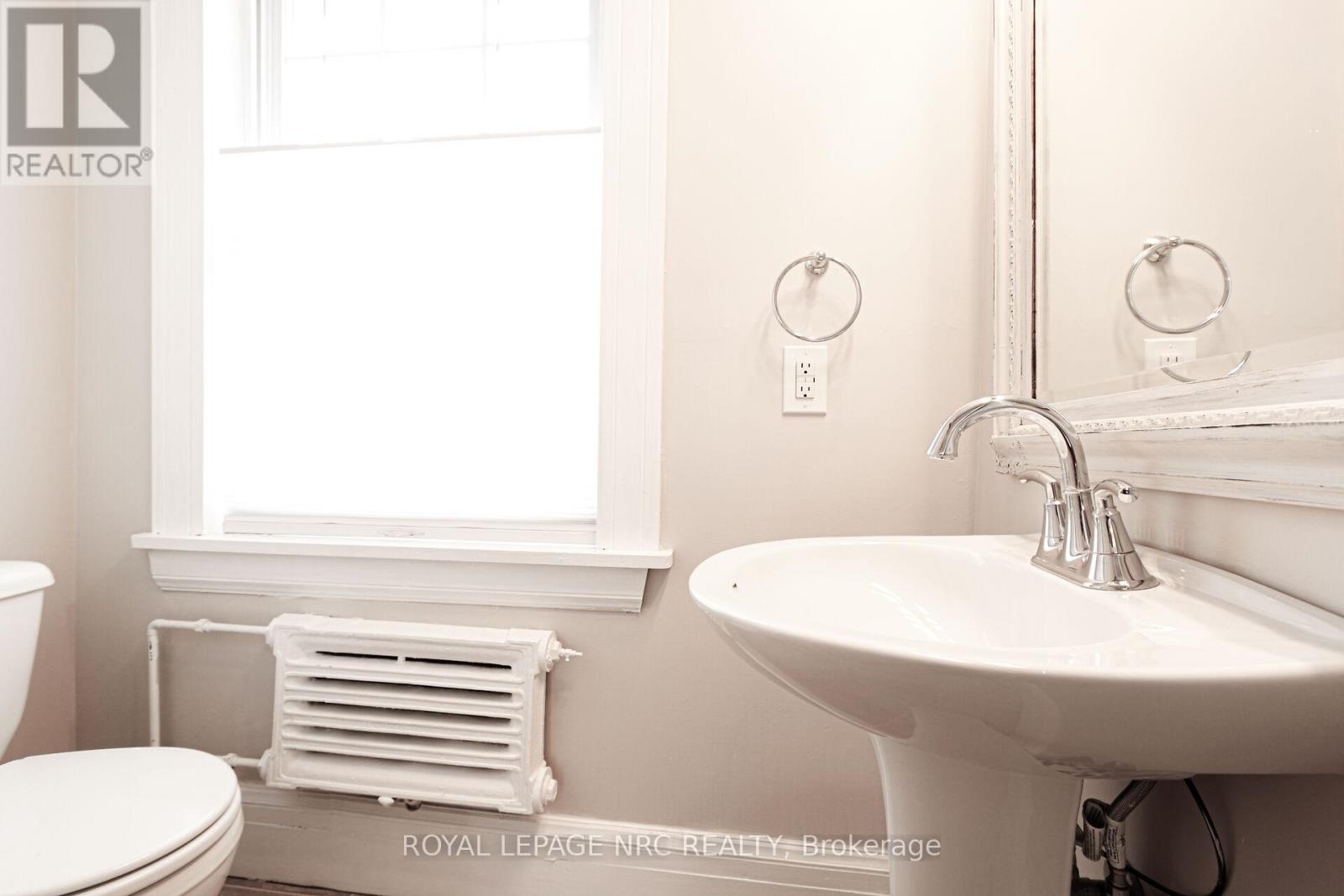 15 South Drive S, St. Catharines, Ontario  L2R 4T9 - Photo 22 - X12934542