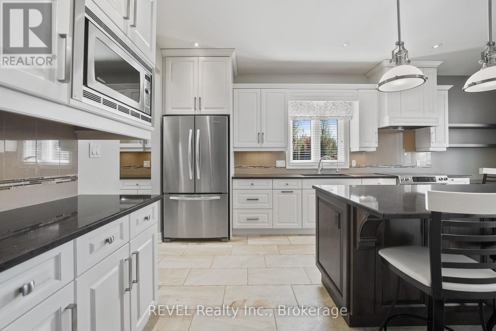 39 Hurricane Road, Pelham, Ontario  L0S 1E3 - Photo 15 - X12934634