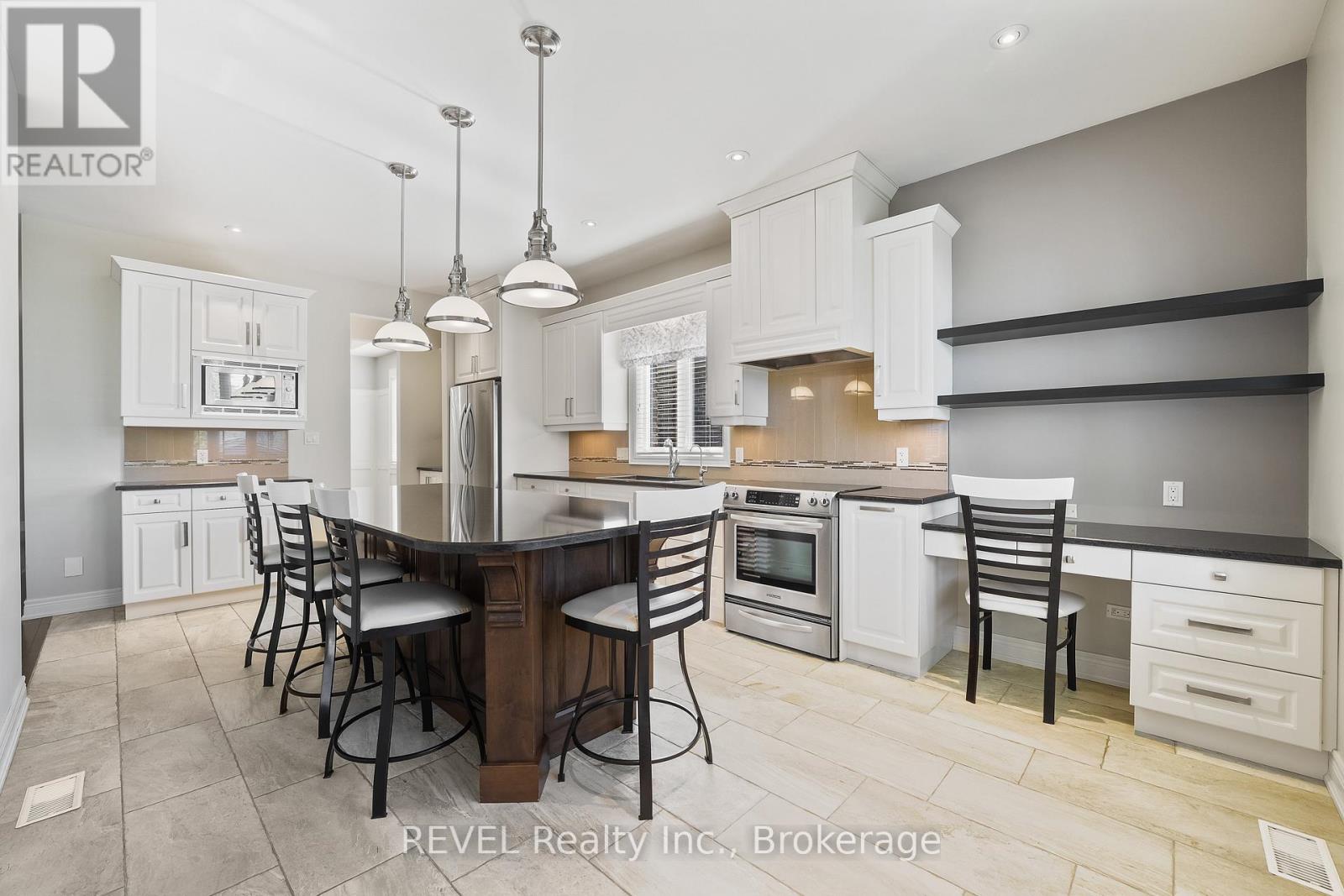 39 Hurricane Road, Pelham, Ontario  L0S 1E3 - Photo 16 - X12934634