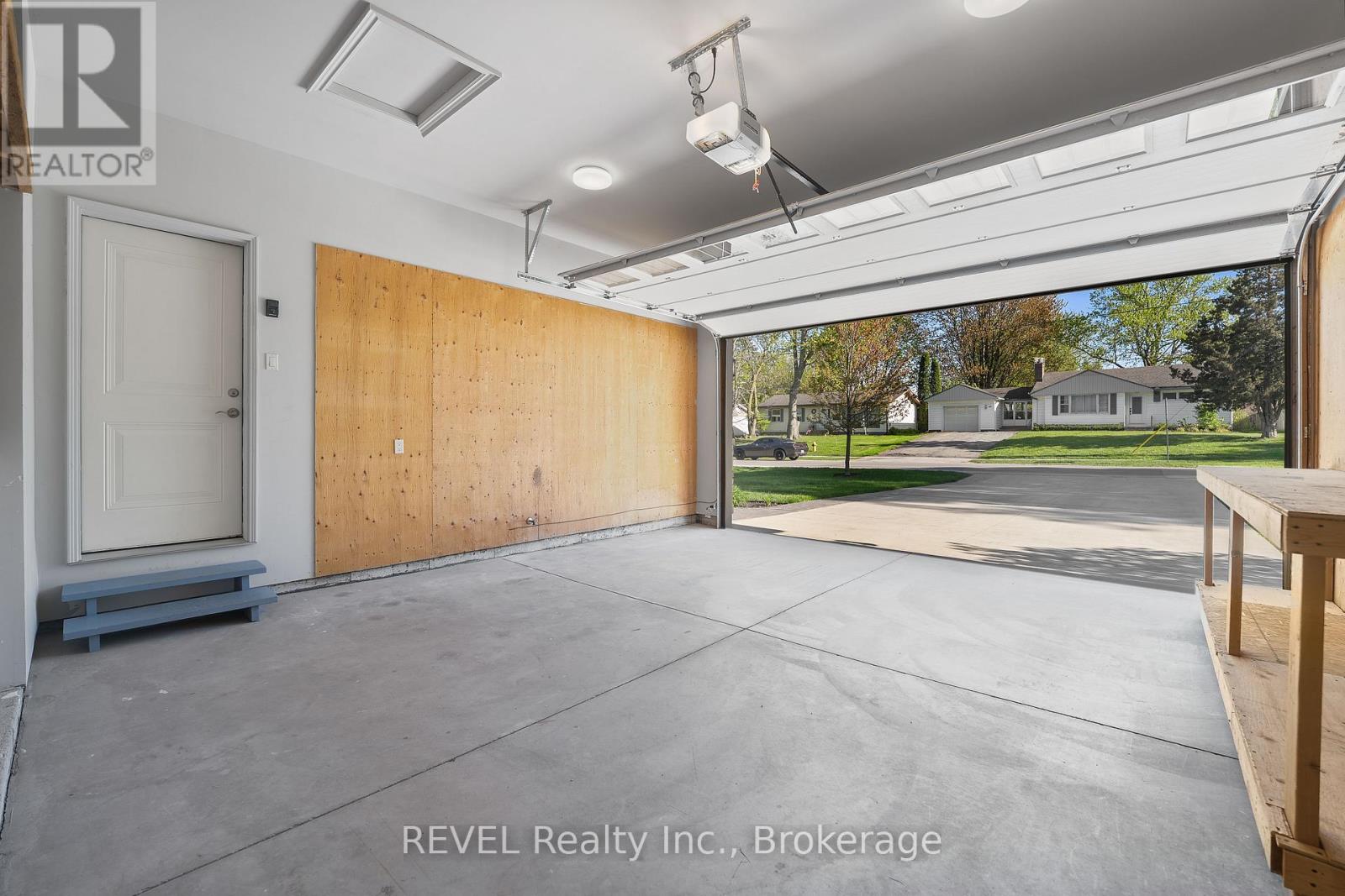 39 Hurricane Road, Pelham, Ontario  L0S 1E3 - Photo 47 - X12934634