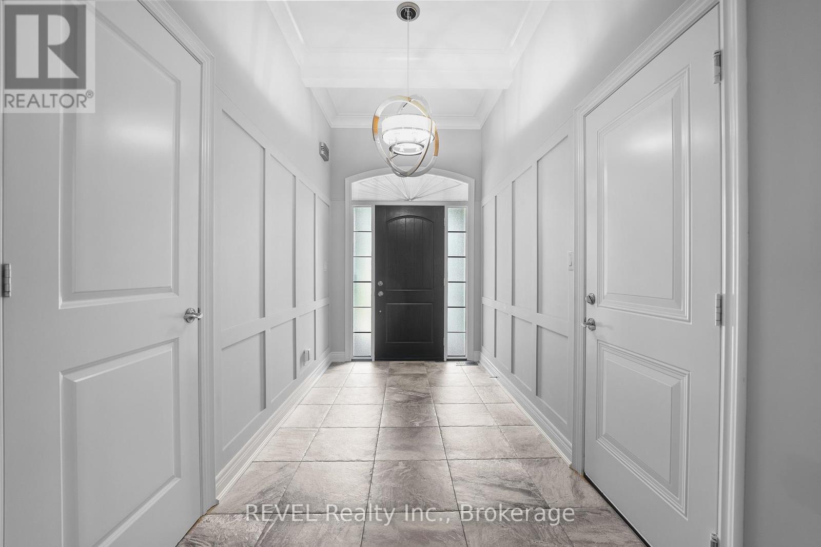 39 Hurricane Road, Pelham, Ontario  L0S 1E3 - Photo 5 - X12934634