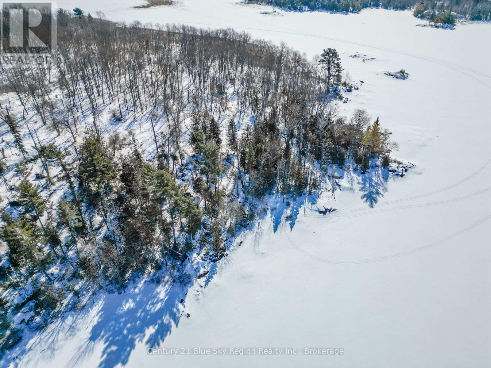 8 Grand Trunk Island, Callander, Ontario  P0H 1H0 - Photo 14 - X12934684
