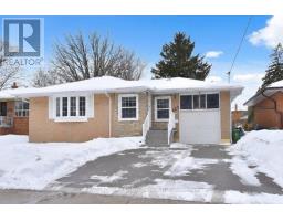 1022 WILLOWDALE AVENUE, Toronto, Ontario