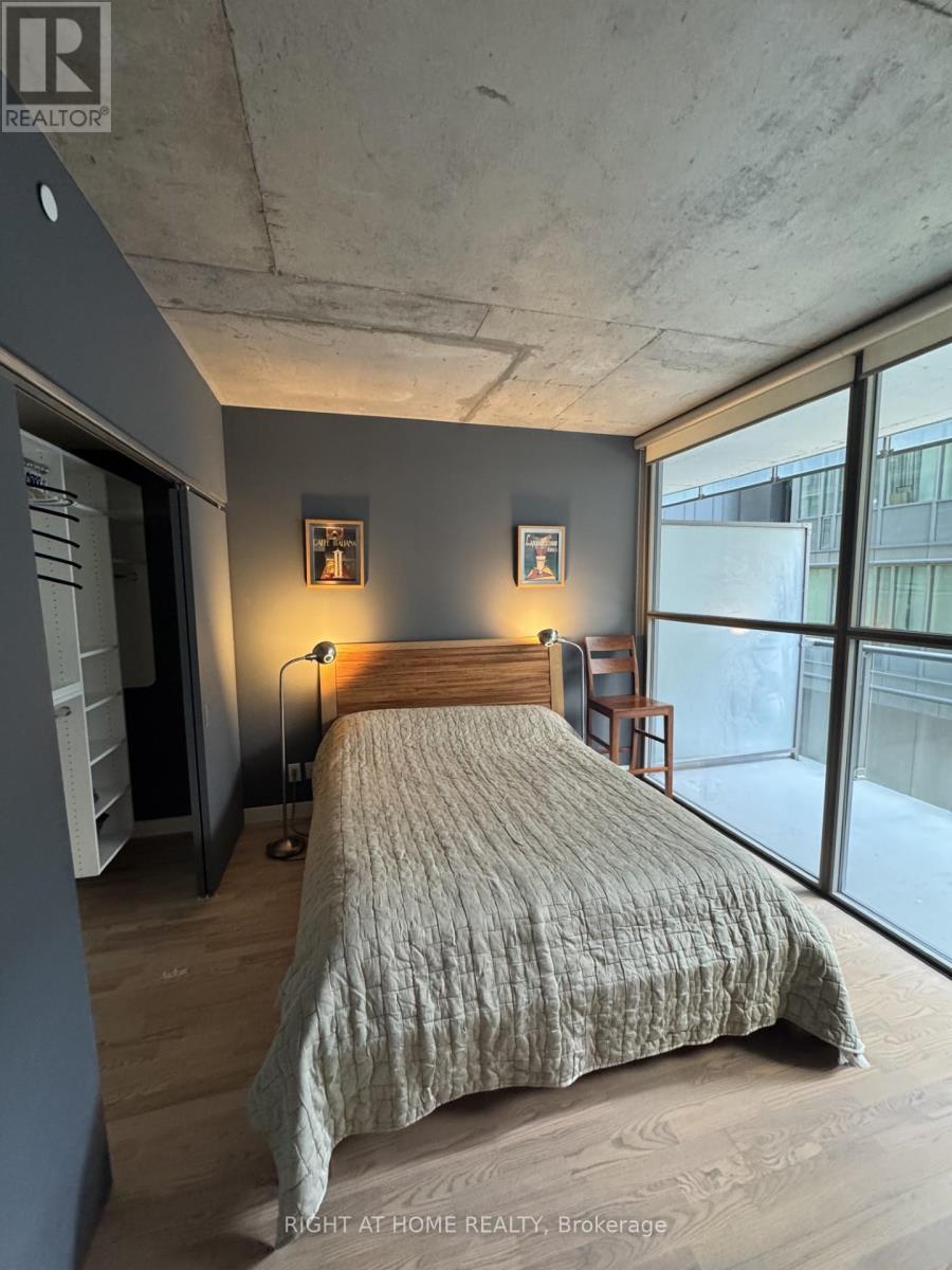 413 - 25 Oxley Street, Toronto, Ontario  M5V 2J5 - Photo 12 - C12934614