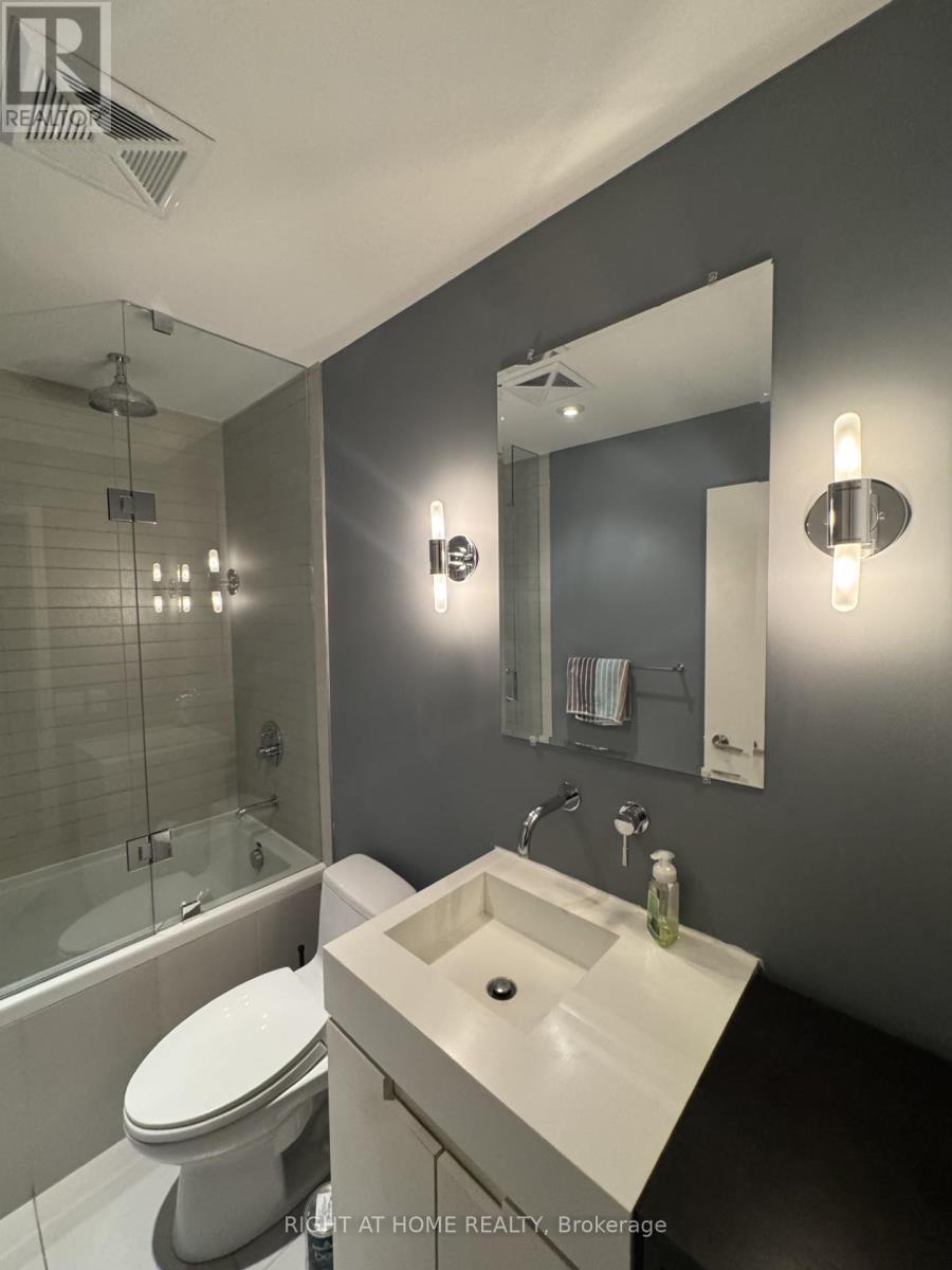 413 - 25 Oxley Street, Toronto, Ontario  M5V 2J5 - Photo 18 - C12934614