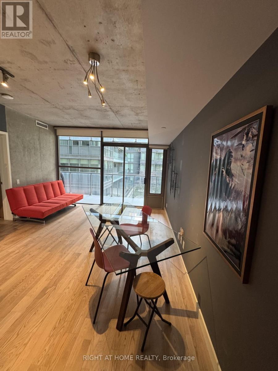 413 - 25 Oxley Street, Toronto, Ontario  M5V 2J5 - Photo 9 - C12934614