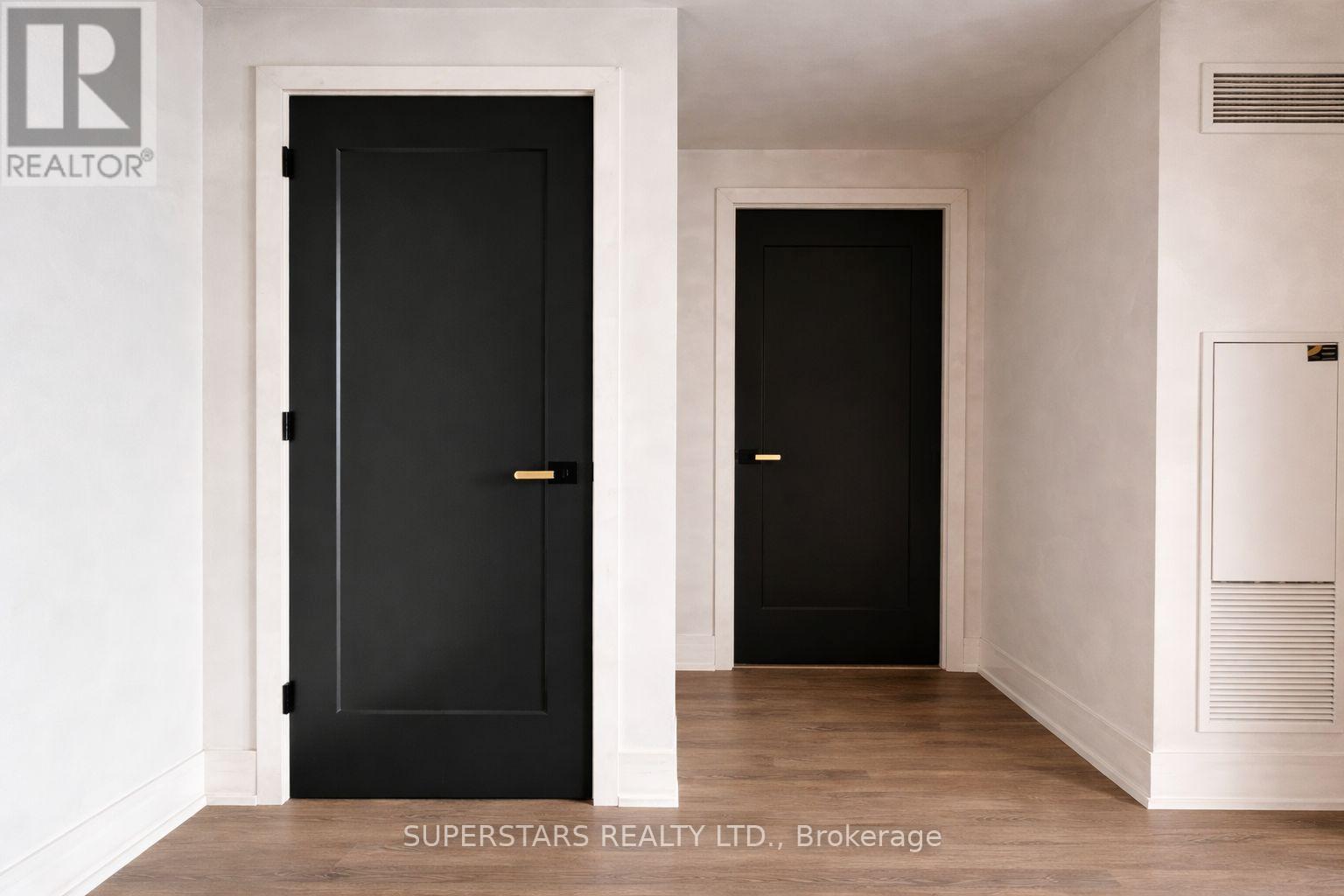 4208 - 10 York Street, Toronto, Ontario  M5J 0E1 - Photo 10 - C12934664