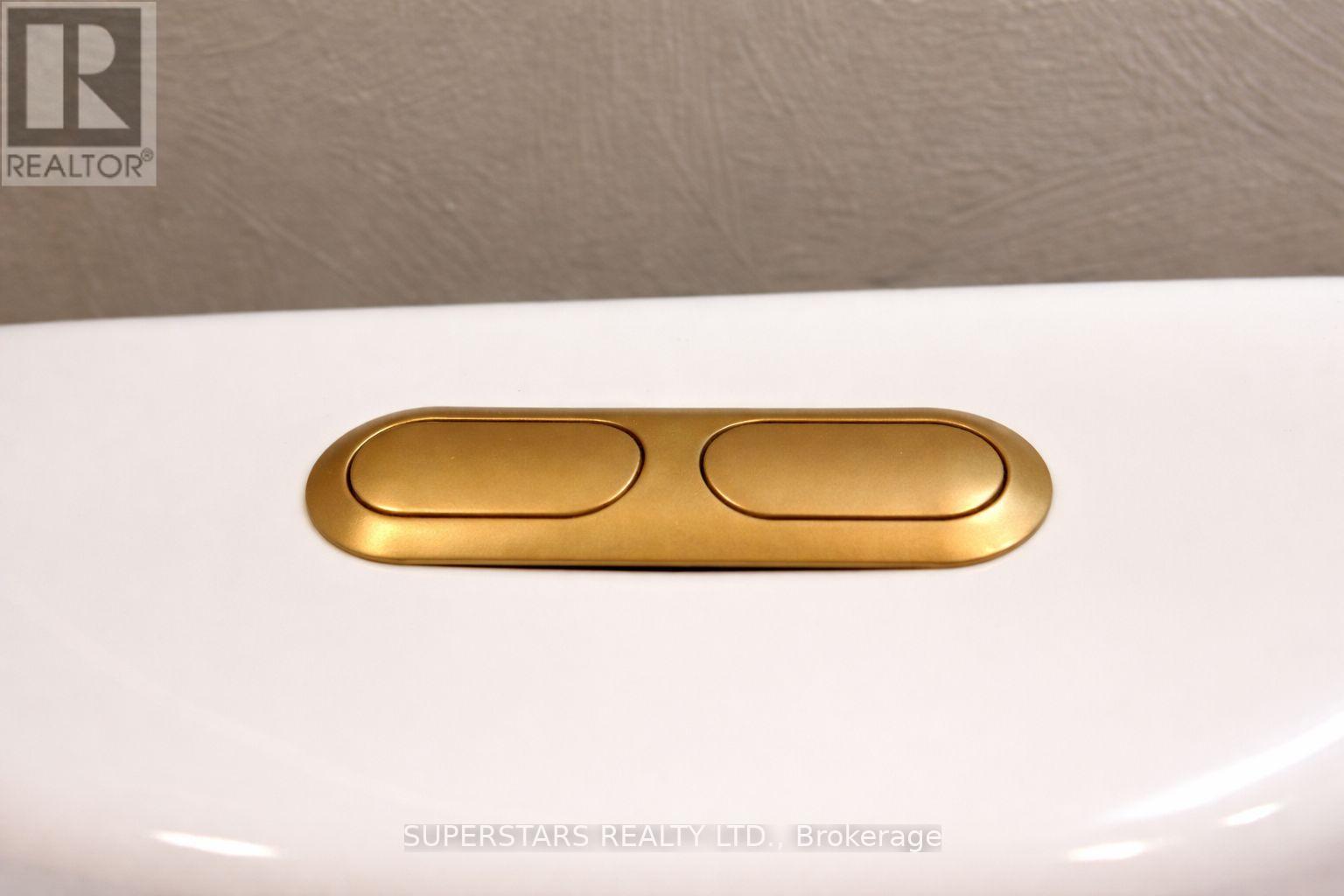 4208 - 10 York Street, Toronto, Ontario  M5J 0E1 - Photo 17 - C12934664