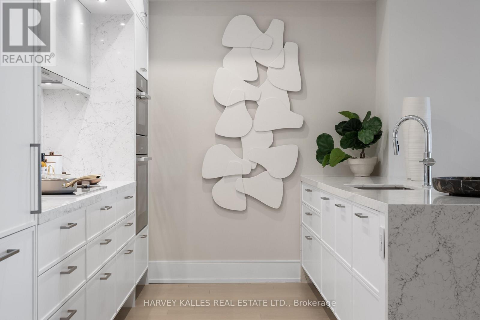 306 - 155 Merchants' Wharf, Toronto, Ontario  M5A 0Y4 - Photo 6 - C12934718