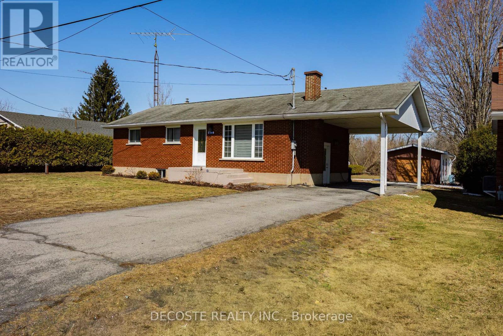 4213 LANCASTER STREET, South Glengarry, Ontario