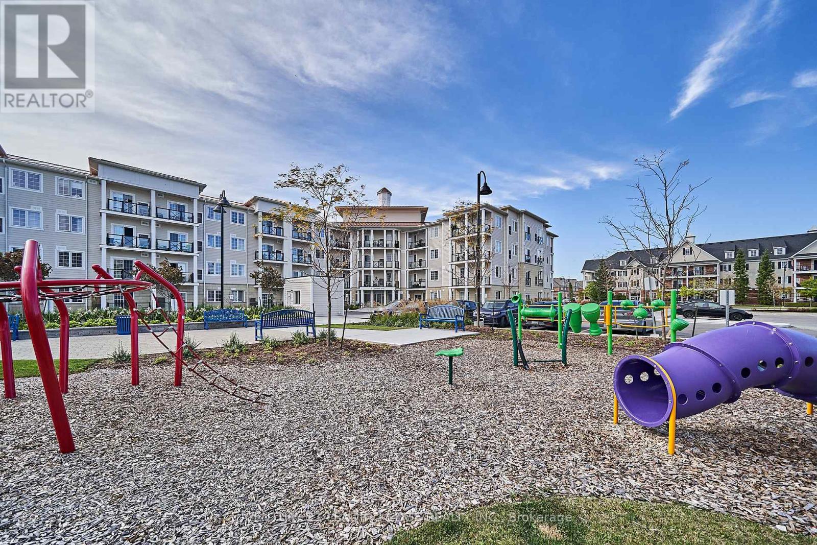 105 - 50 Lakebreeze Drive, Clarington, Ontario L1B 0V9 - Photo 31 - E12934658