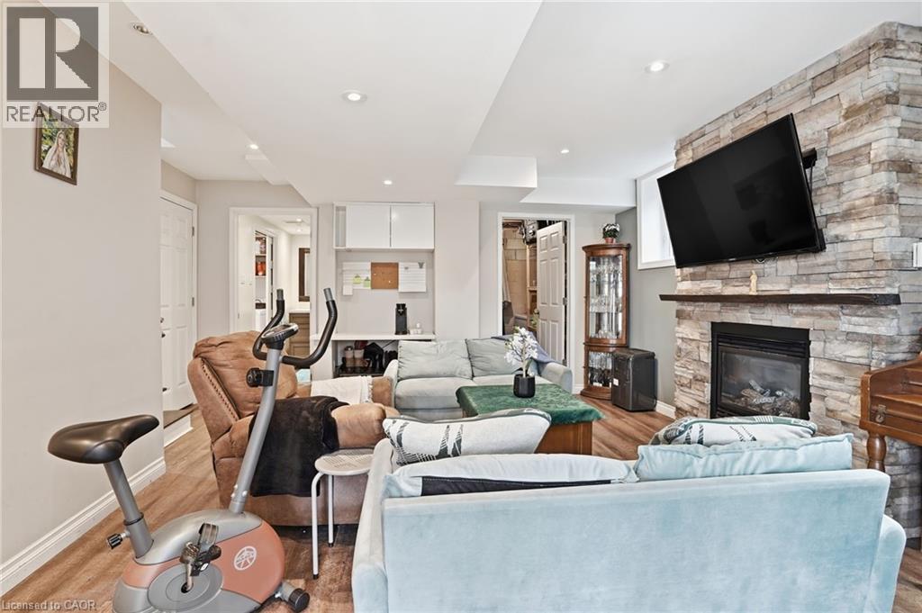 40 Runcorn Street, St. Catharines, Ontario  L2M 1N8 - Photo 31 - 40808370