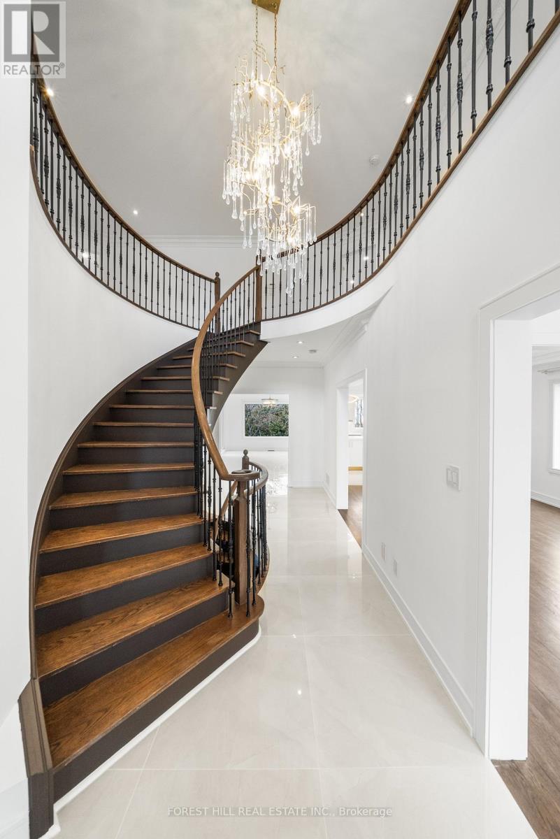 12 Fisico Court, Richmond Hill, Ontario  L4B 3Z2 - Photo 15 - N12934558