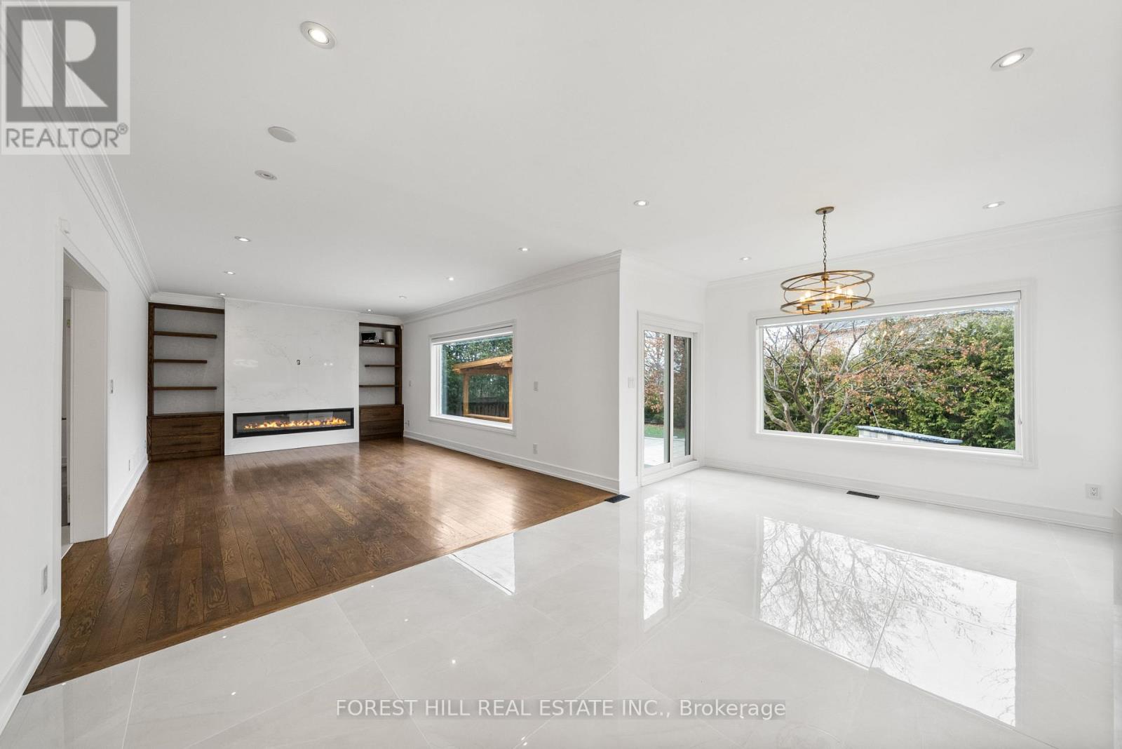 12 Fisico Court, Richmond Hill, Ontario  L4B 3Z2 - Photo 8 - N12934558