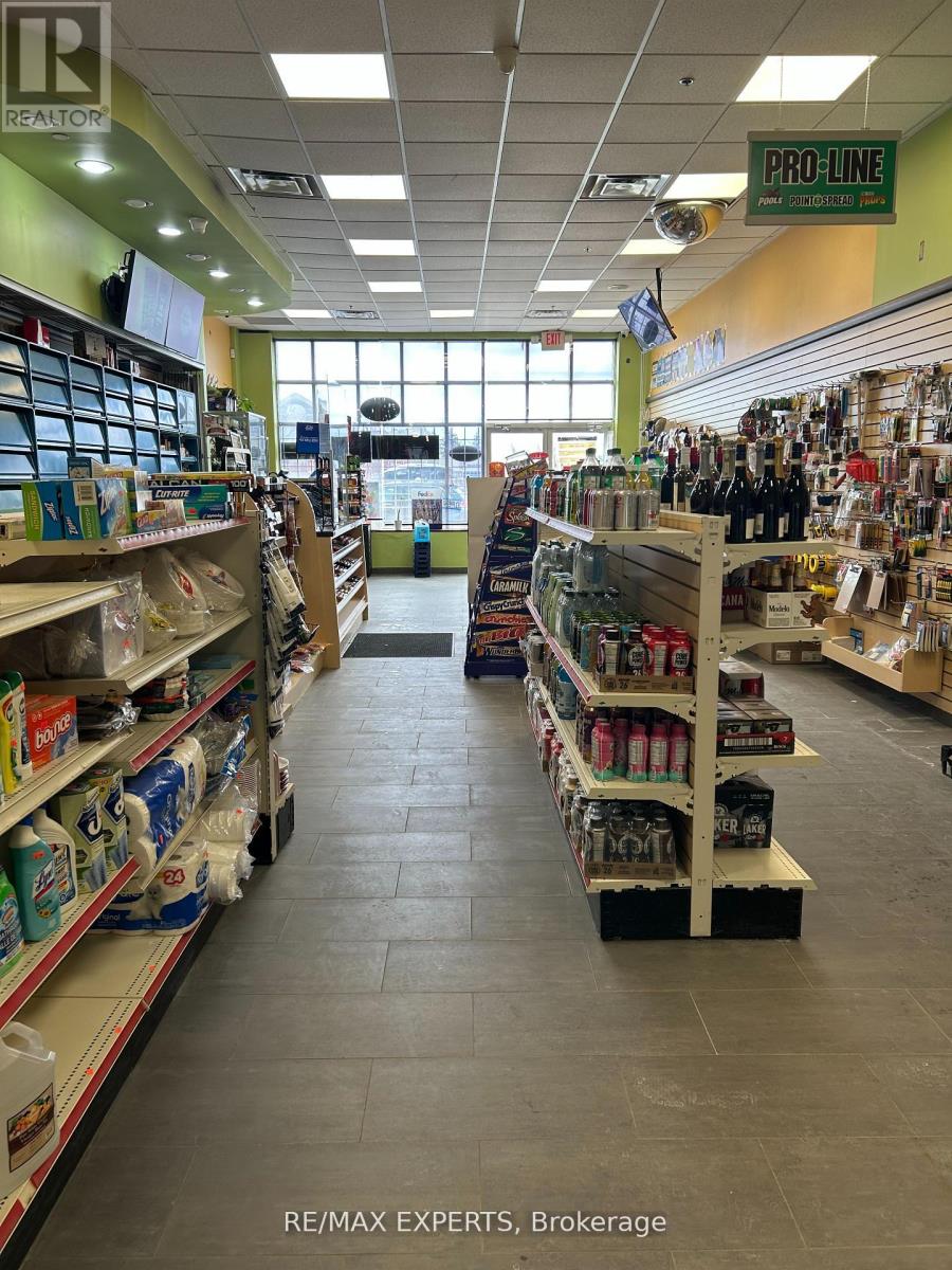 C6 - 1410 Major Mackenzie Drive, Vaughan, Ontario  L6A 4H6 - Photo 3 - N12934608