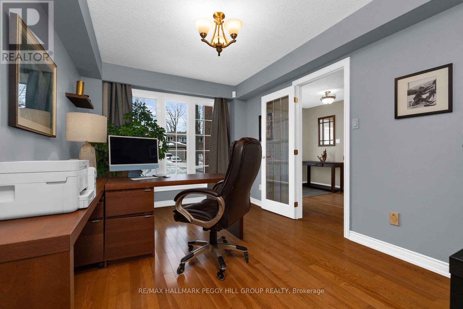 46 Oakridge Drive, Barrie (Sunnidale), Ontario  L4N 5N8 - Photo 7 - S12934650