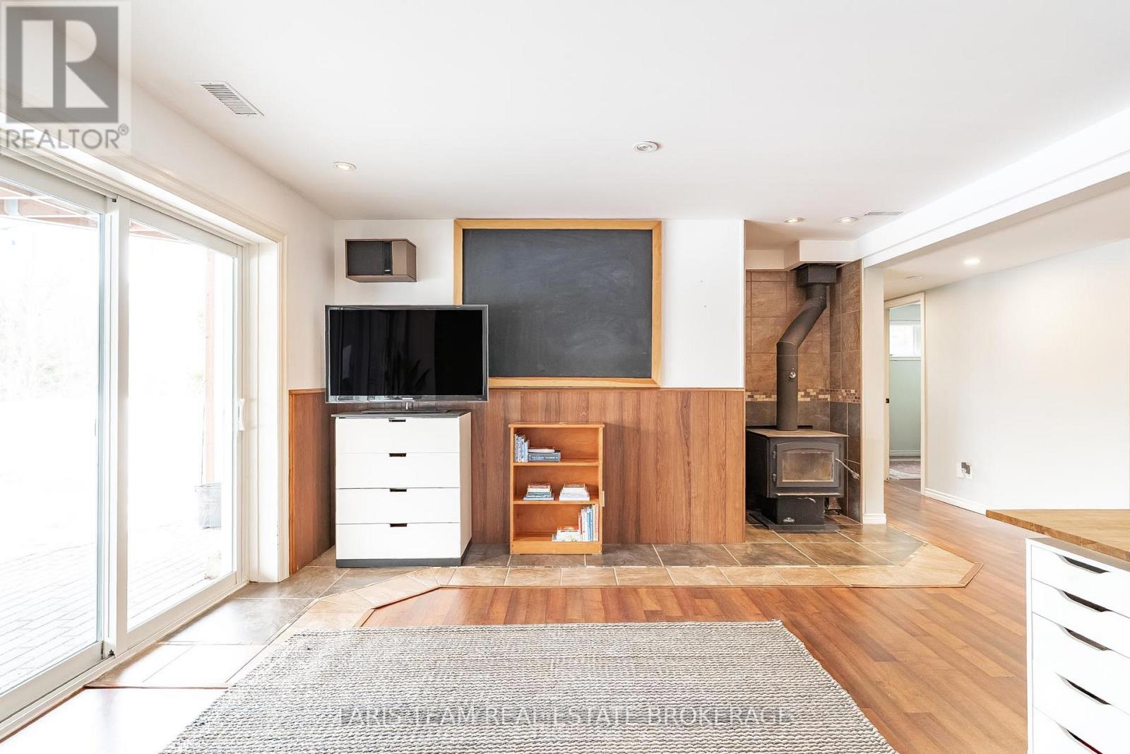 1520 Rosemount Road, Tay, Ontario  L0K 2C0 - Photo 19 - S12934686