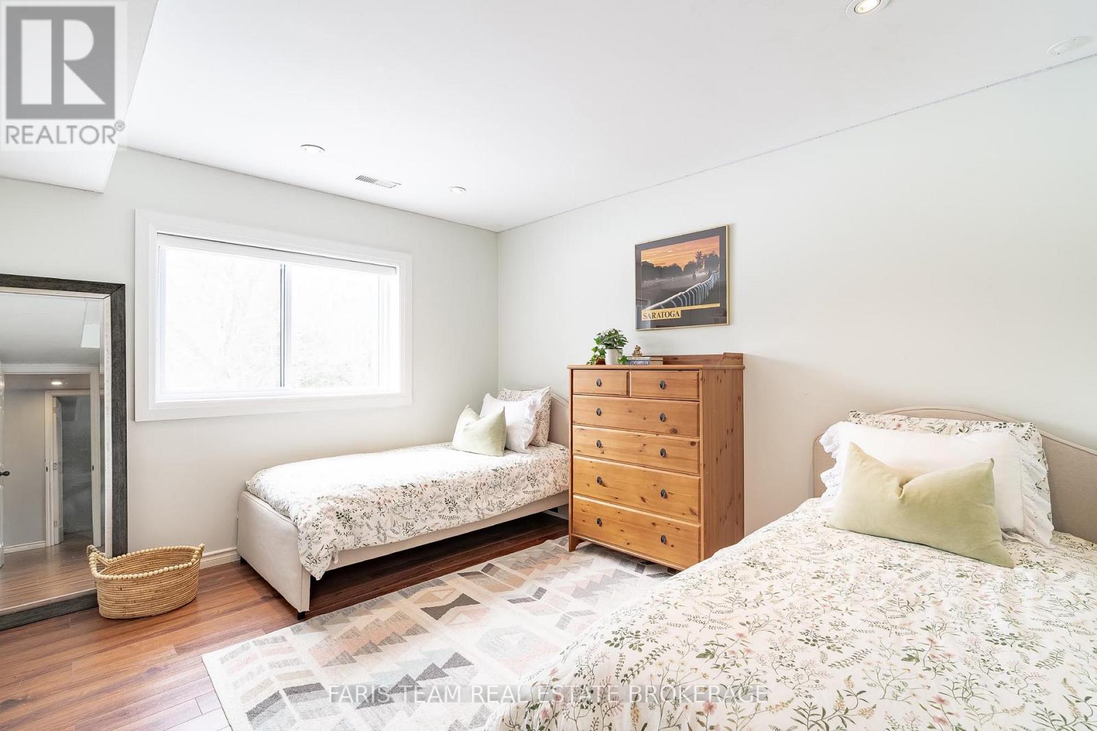 1520 Rosemount Road, Tay, Ontario  L0K 2C0 - Photo 21 - S12934686