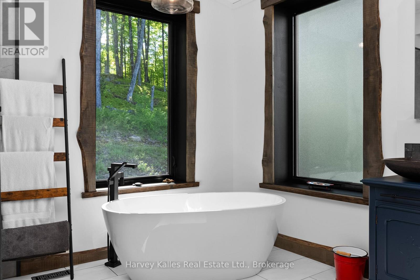 25 Natures Way, Huntsville, Ontario  P1H 0B4 - Photo 22 - X12934702