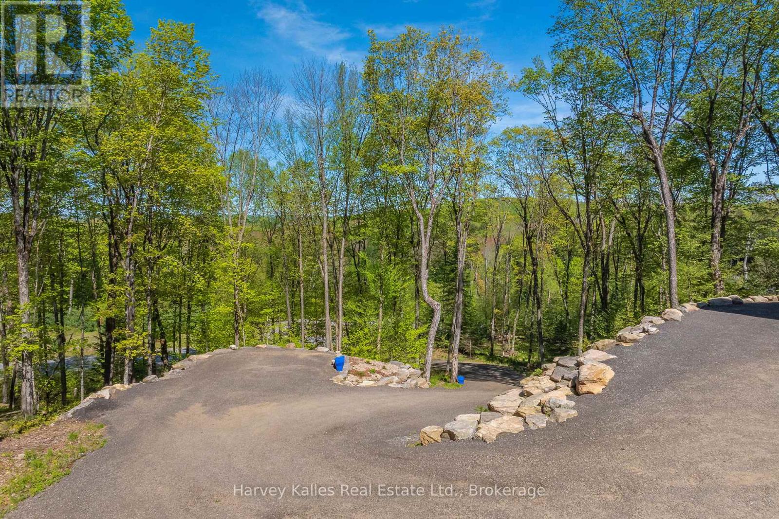 25 Natures Way, Huntsville, Ontario  P1H 0B4 - Photo 40 - X12934702