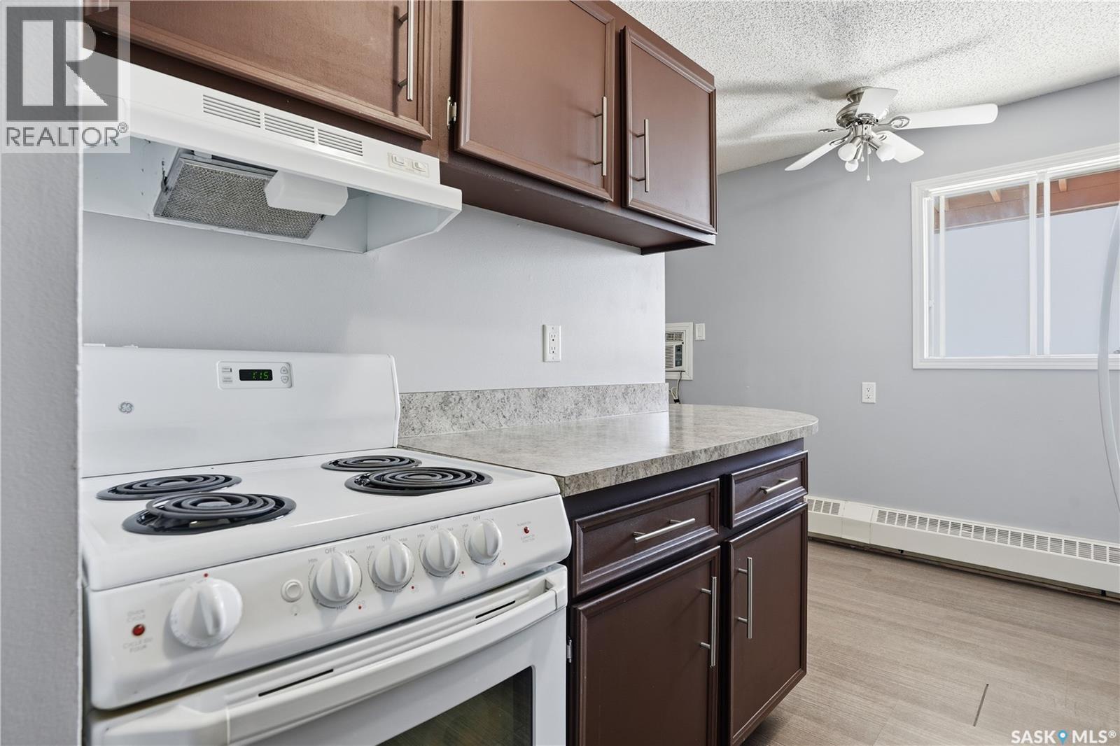 206 31 Rodenbush Drive, Regina, Saskatchewan  S4R 8C4 - Photo 12 - SK031571