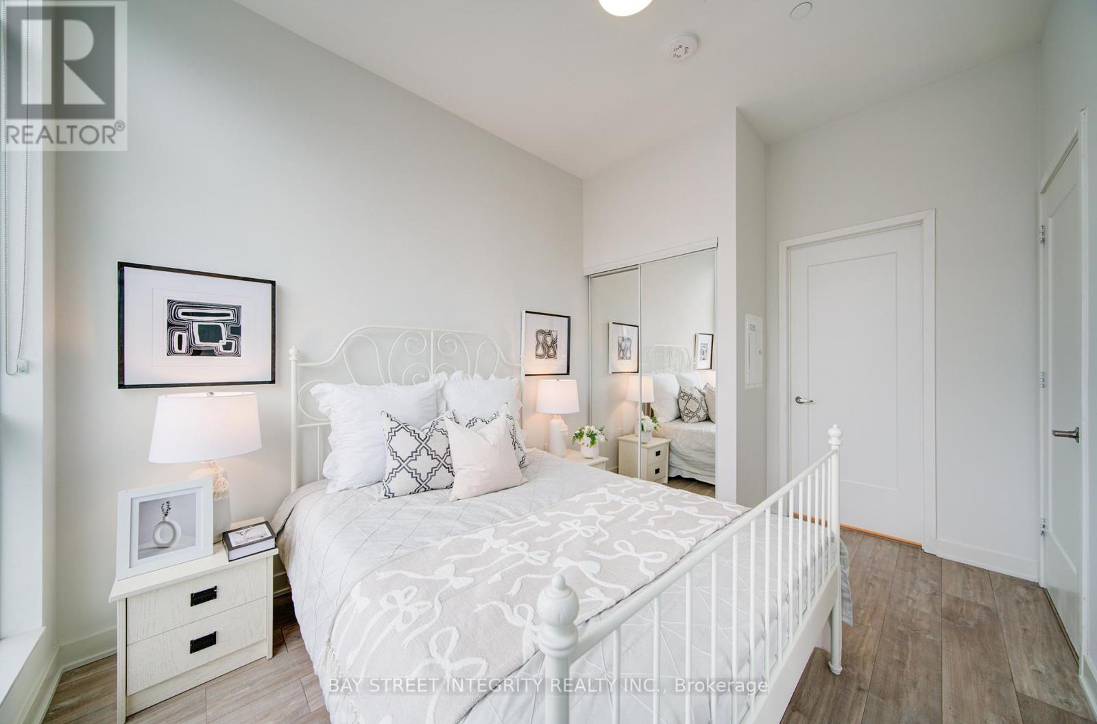 1126 - 121 Lower Sherbourne Street, Toronto, Ontario  M5A 0W8 - Photo 6 - C12904474