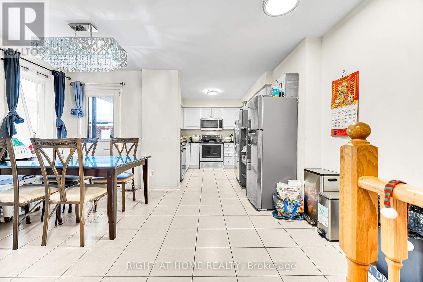 46 Odoardo Di Santo Circle, Toronto, Ontario  M3L 0E7 - Photo 14 - W12934560