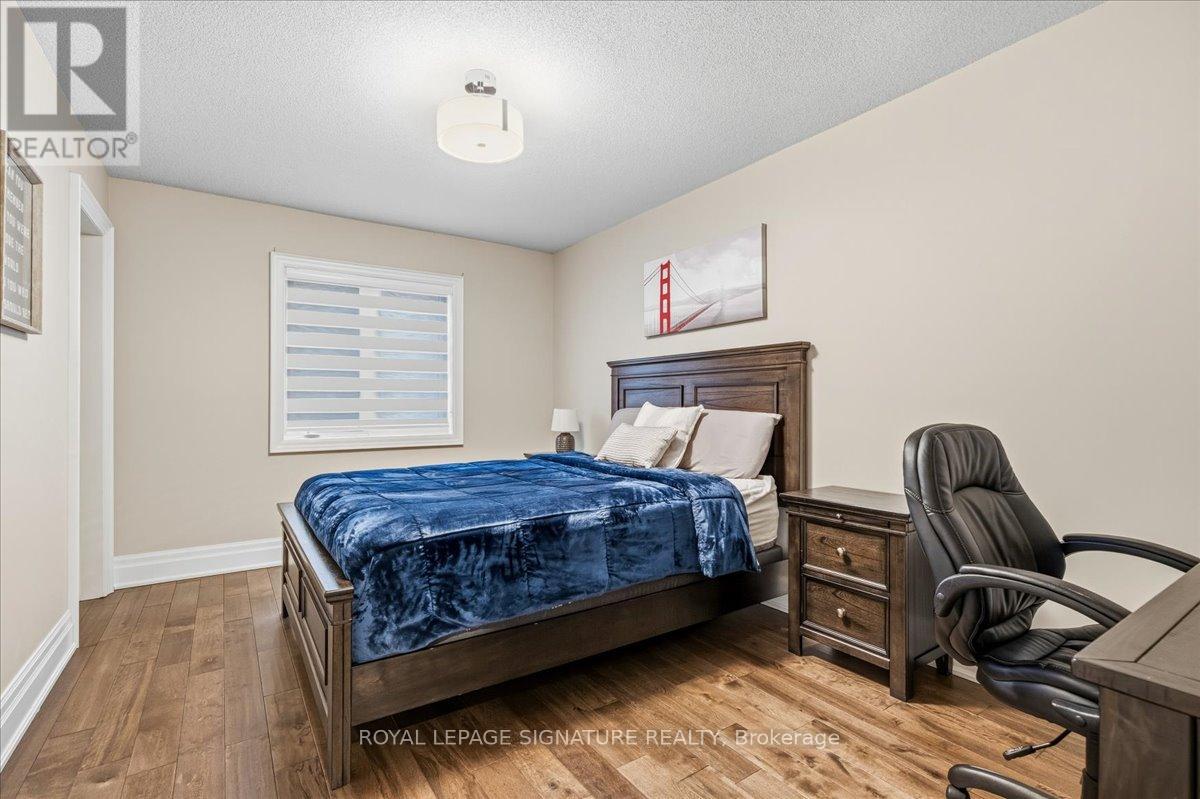 1268 Kestell Boulevard, Oakville, Ontario  L6H 0B3 - Photo 14 - W12934592