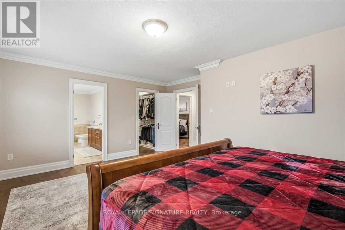 1268 Kestell Boulevard, Oakville, Ontario  L6H 0B3 - Photo 19 - W12934592