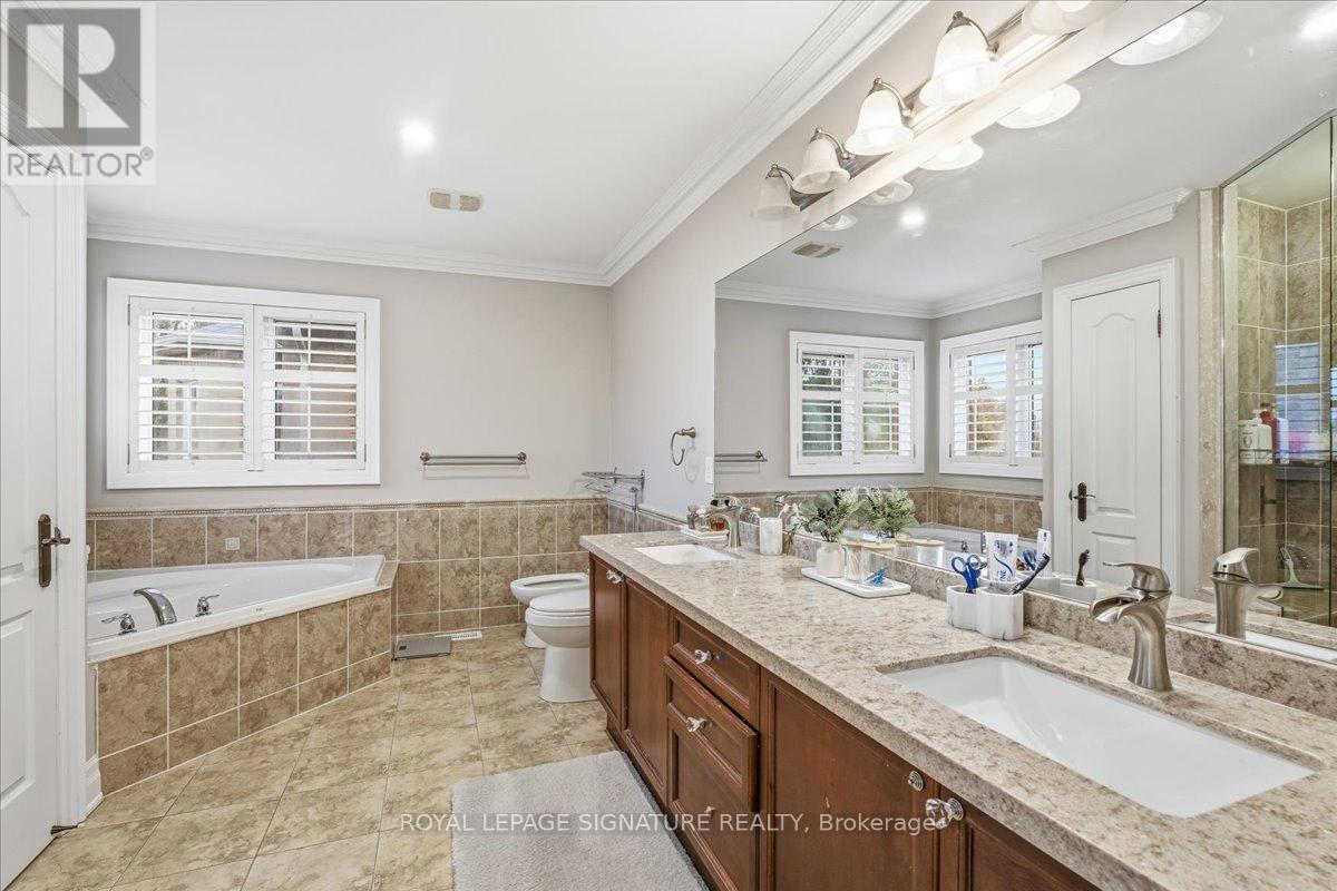 1268 Kestell Boulevard, Oakville, Ontario  L6H 0B3 - Photo 20 - W12934592