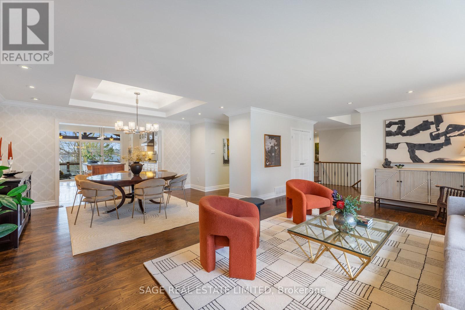 31 Ashwood Crescent, Toronto, Ontario  M9A 1Z2 - Photo 11 - W12934638