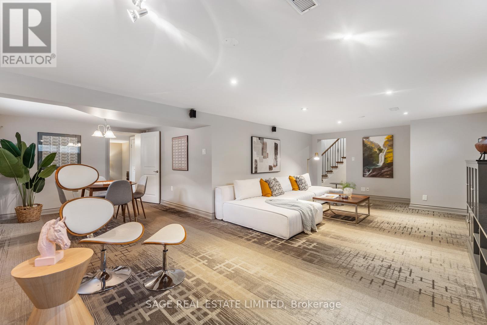 31 Ashwood Crescent, Toronto, Ontario  M9A 1Z2 - Photo 34 - W12934638