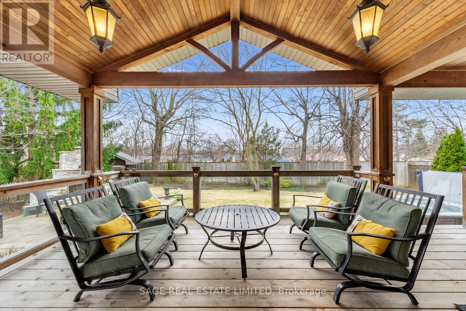 31 Ashwood Crescent, Toronto, Ontario  M9A 1Z2 - Photo 42 - W12934638