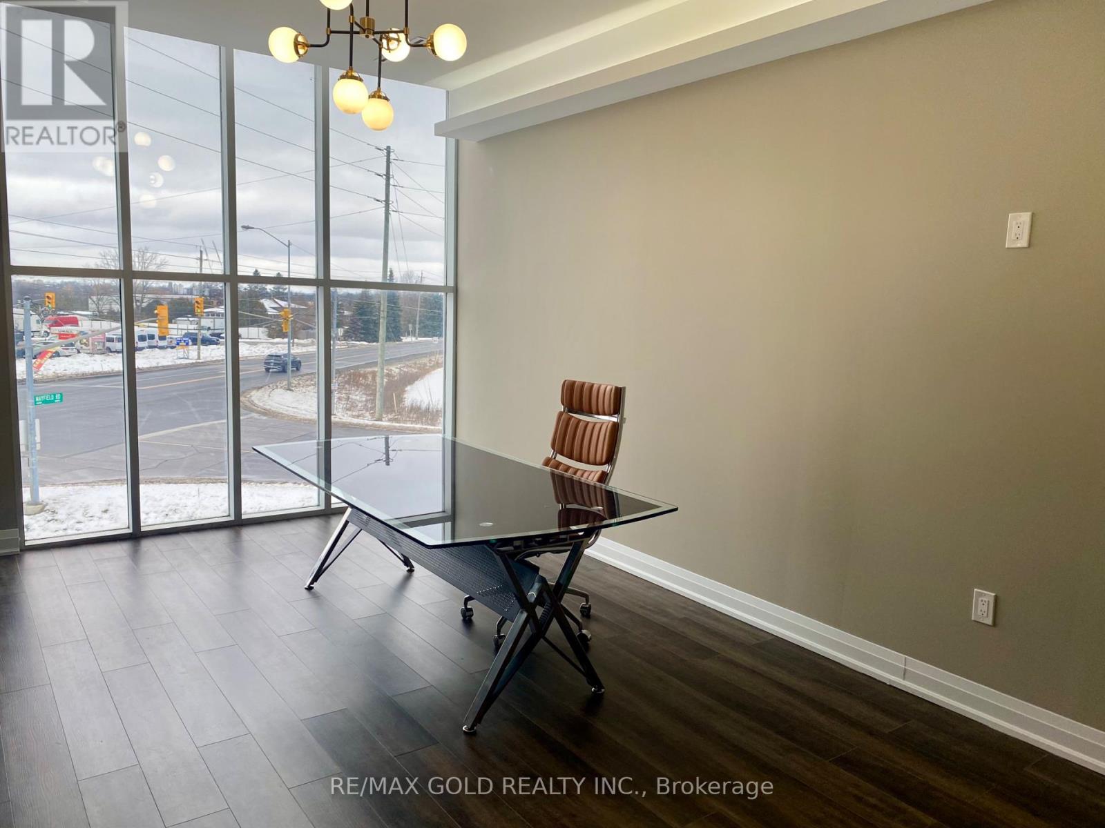 204 - 6475 Mayfield Road, Brampton, Ontario  L6P 0H9 - Photo 4 - W12934640