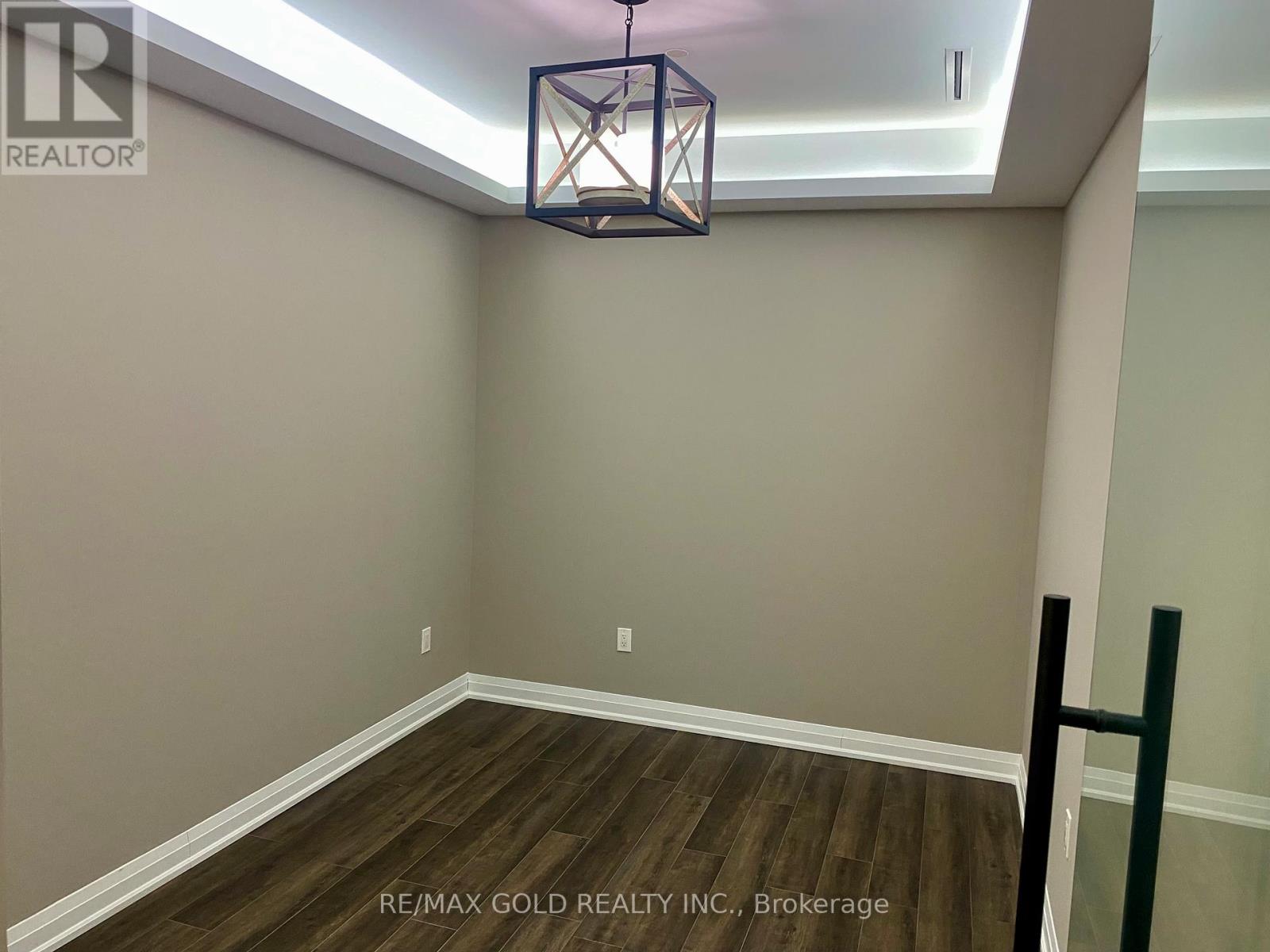 204 - 6475 Mayfield Road, Brampton, Ontario  L6P 0H9 - Photo 5 - W12934640