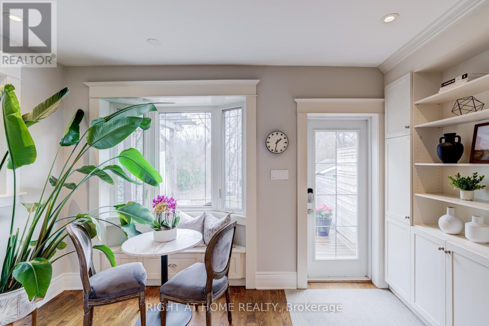 19 Rowland Street, Toronto, Ontario  M6P 1M2 - Photo 13 - W12934654