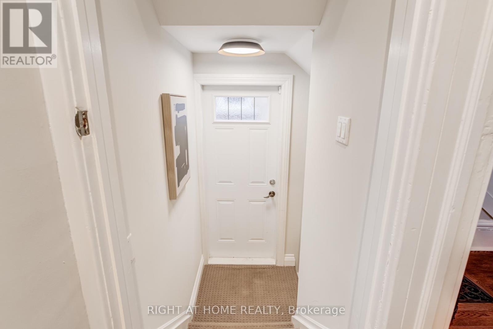 19 Rowland Street, Toronto, Ontario  M6P 1M2 - Photo 39 - W12934654